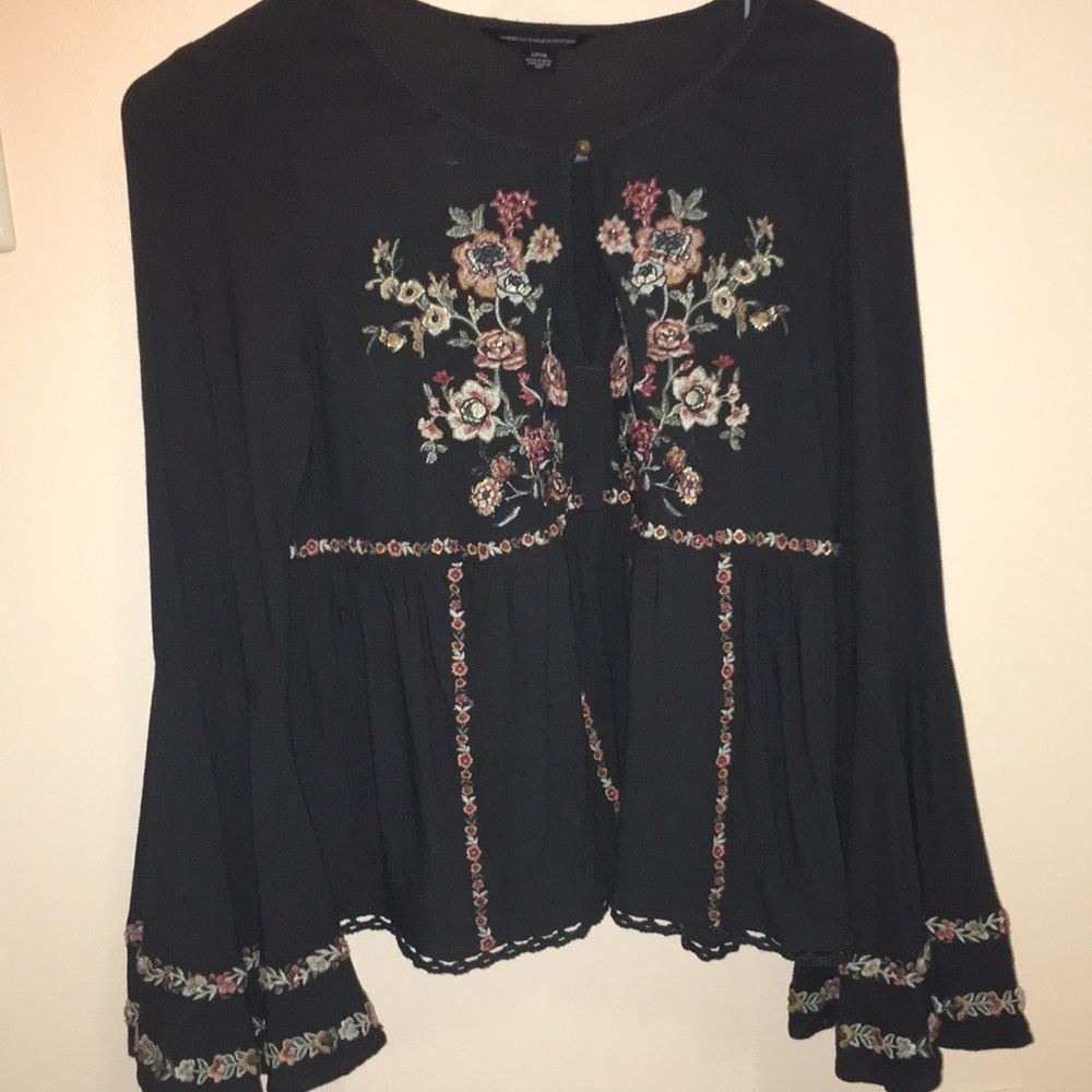 American Eagle shirt